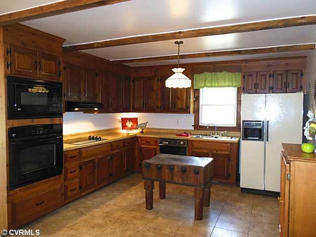 5011 Newbys Bridge Road Chesterfield, VA 23832 - Photo 8 of 24