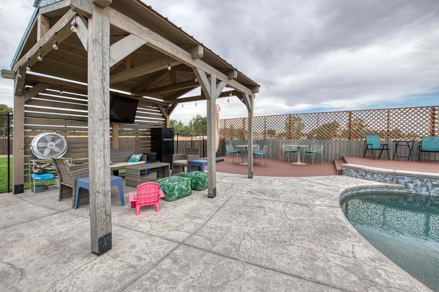 36919 Ave 17 1/2 Madera, CA 93636 - Photo 40 of 77