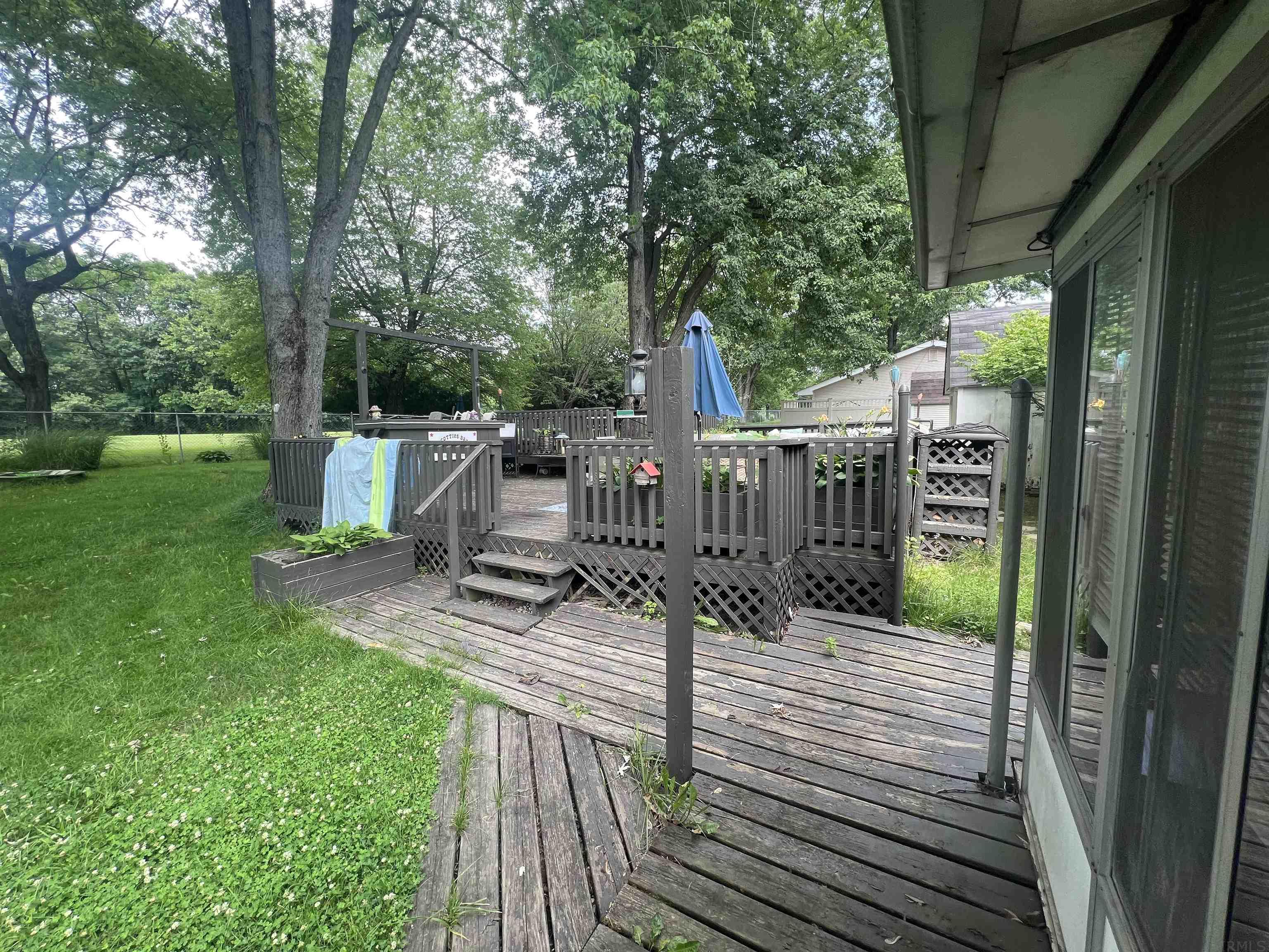 6216 West Maple Grove Road Huntington, IN 46750 - Photo 9 of 21 Gallery Image 9