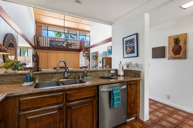 $954,000 | 78-6920 Alii Drive, Unit 301, Kailua-Kona, HI 96740