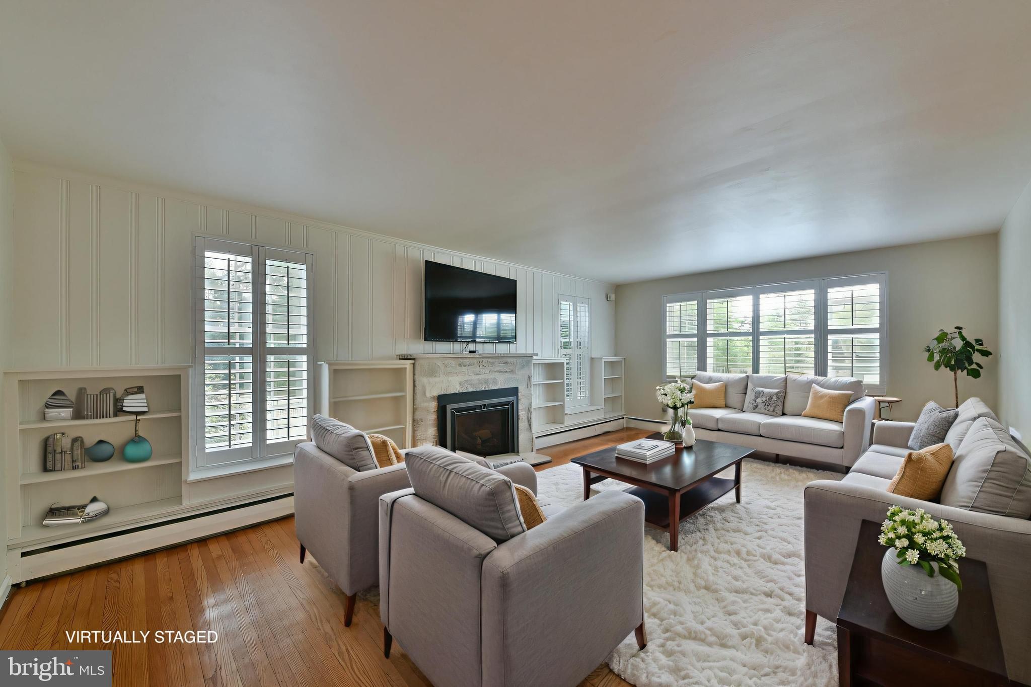 6113 West Mill Road Flourtown, PA 19031 - Photo 14 of 39 Spacious Living Room with Views VSTAGED