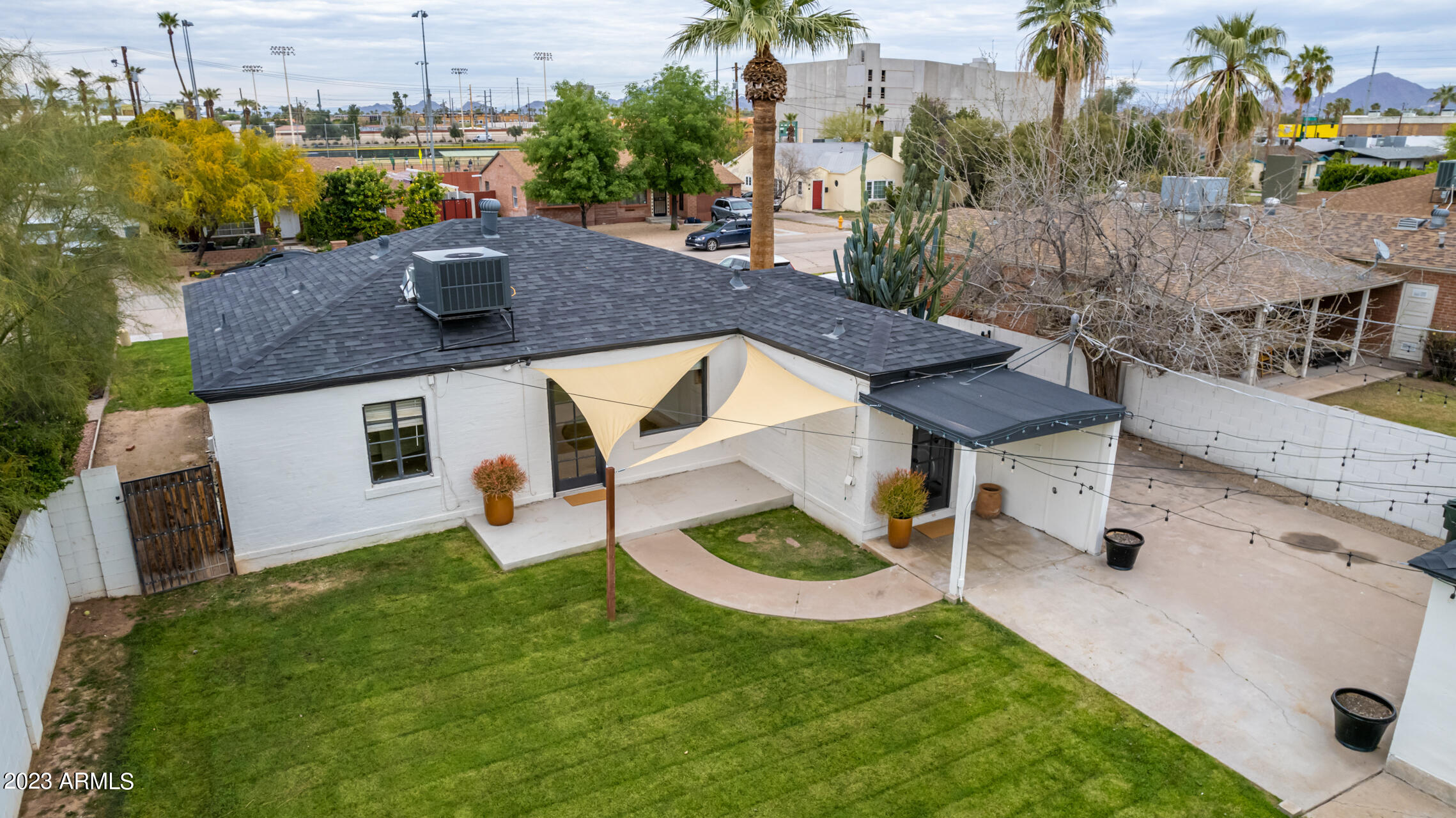 345 East Alvarado Road Phoenix, AZ 85004 - Photo 22 of 39 NEW ROOF & AC 2020