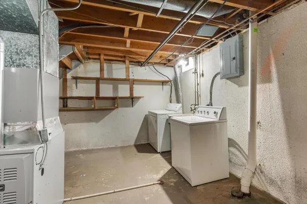 $115,000 | 3045 Elstead Street, Auburn Hills, MI 48326