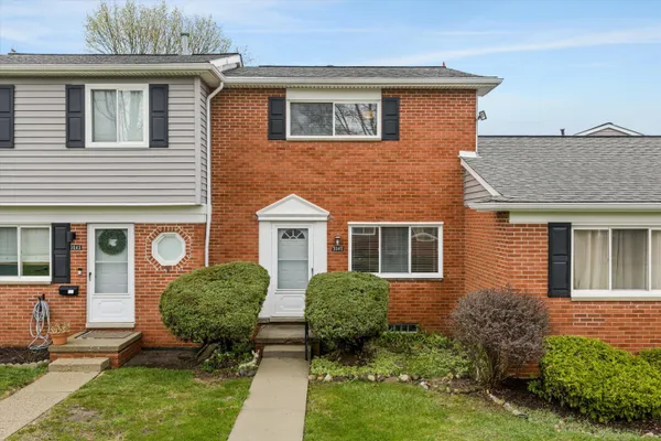 $115,000 | 3045 Elstead Street, Auburn Hills, MI 48326