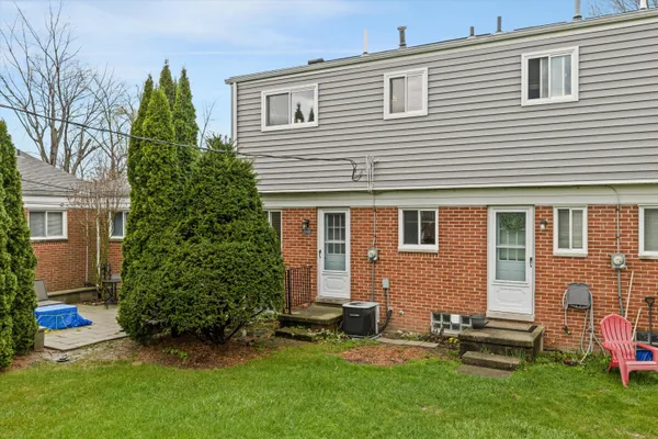 $115,000 | 3045 Elstead Street, Auburn Hills, MI 48326
