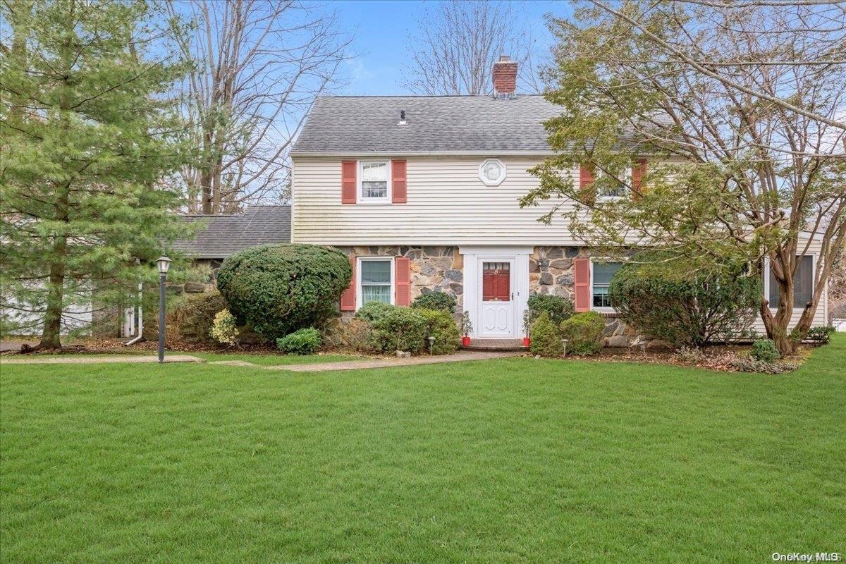 5 Shadow Lane Williston Park, NY 11596 - Photo 1 of 1 5 Shadow Ln