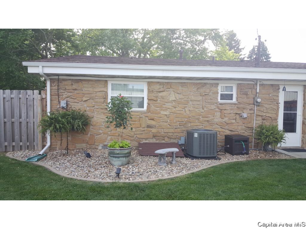 54 Bonnie Brook Road Chatham, IL 62629 - Photo 24 of 34 Gallery Image 24