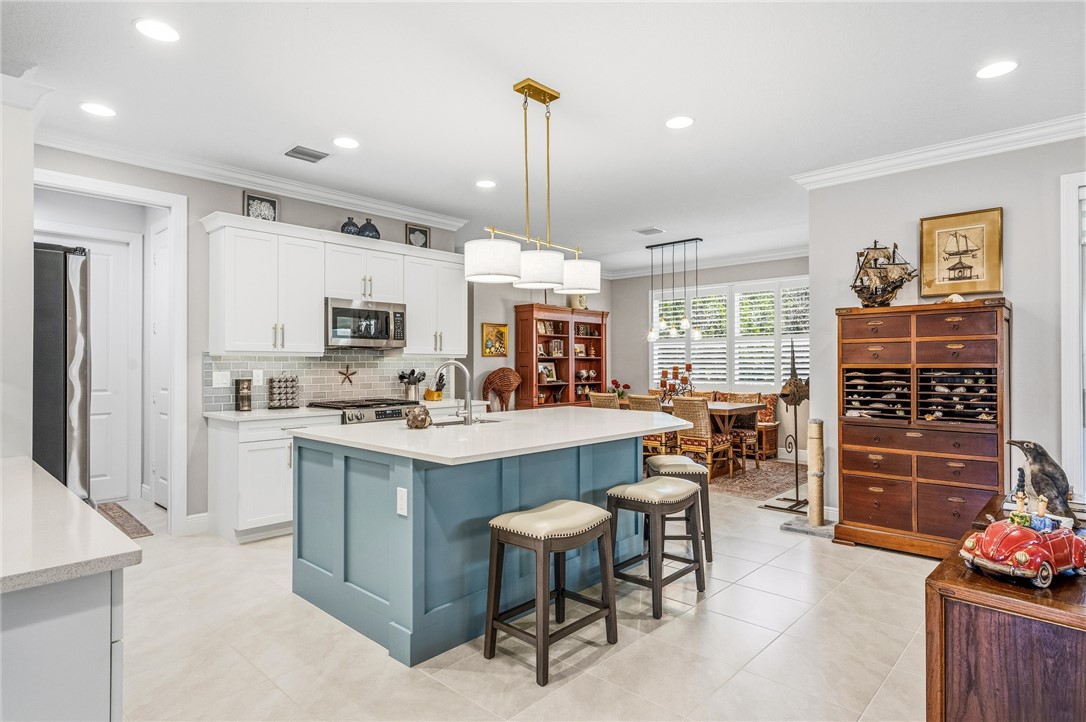 6012 Bella Rosa Lane Vero Beach, FL 32966 - Photo 11 of 36