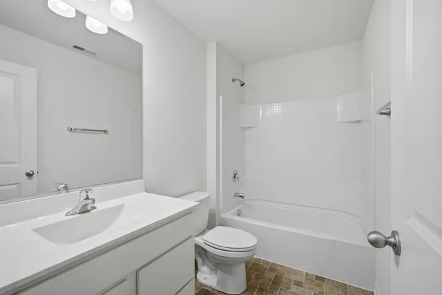 $345,000 | 1145 Amber Drive, Cary, IL 60013