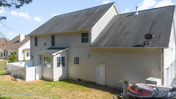 $795,000 | 137 Old Kettle Court, Stroudsburg, PA 18360