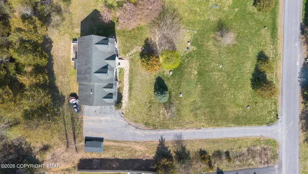 $795,000 | 137 Old Kettle Court, Stroudsburg, PA 18360