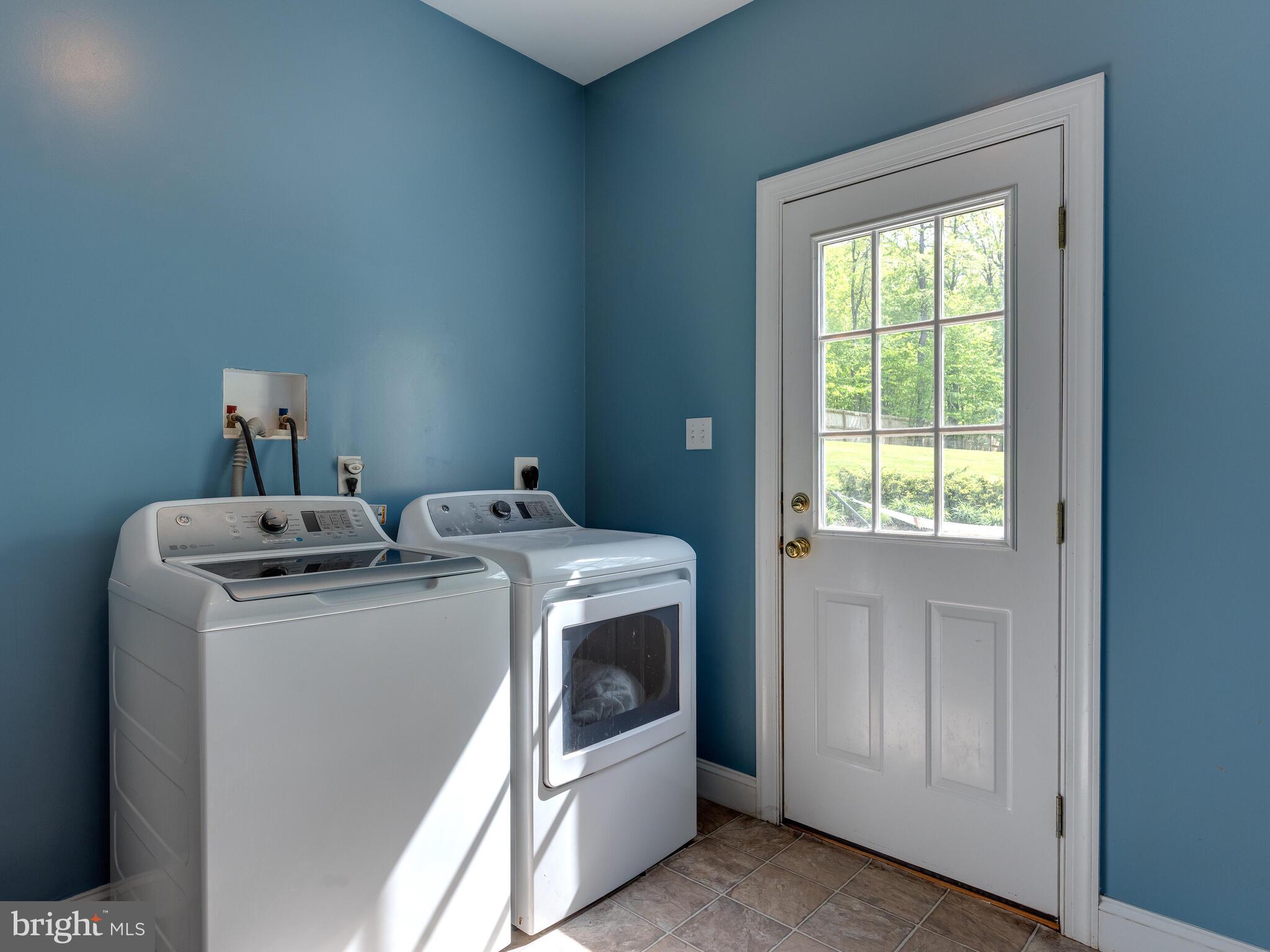 203 Overlook Road Morgantown, PA 19543 - Photo 11 of 23 Gallery Image 11