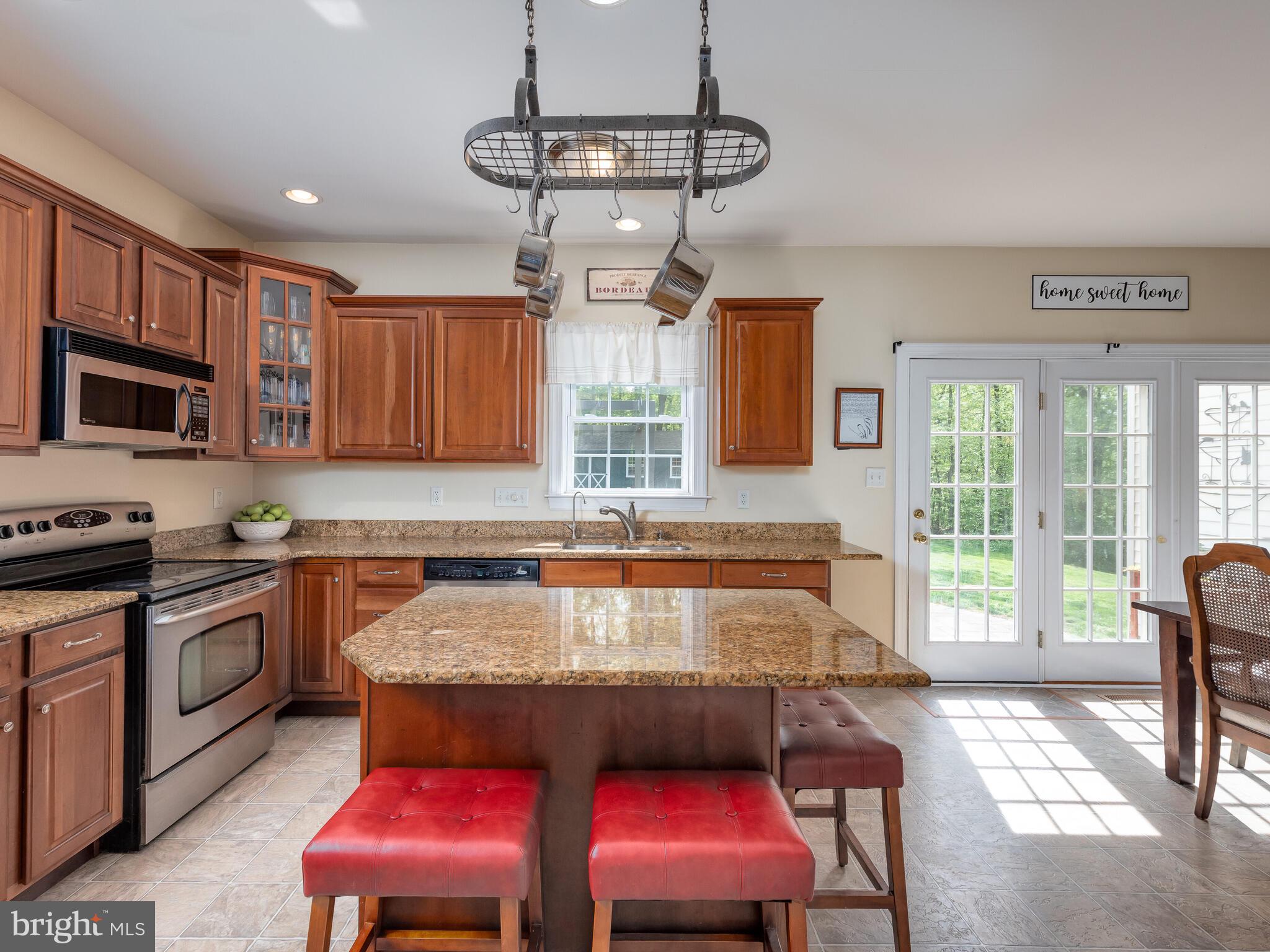 203 Overlook Road Morgantown, PA 19543 - Photo 7 of 23 Gallery Image 7