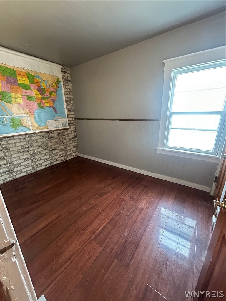 34 Sandrock Road Buffalo, NY 14207 - Photo 7 of 12