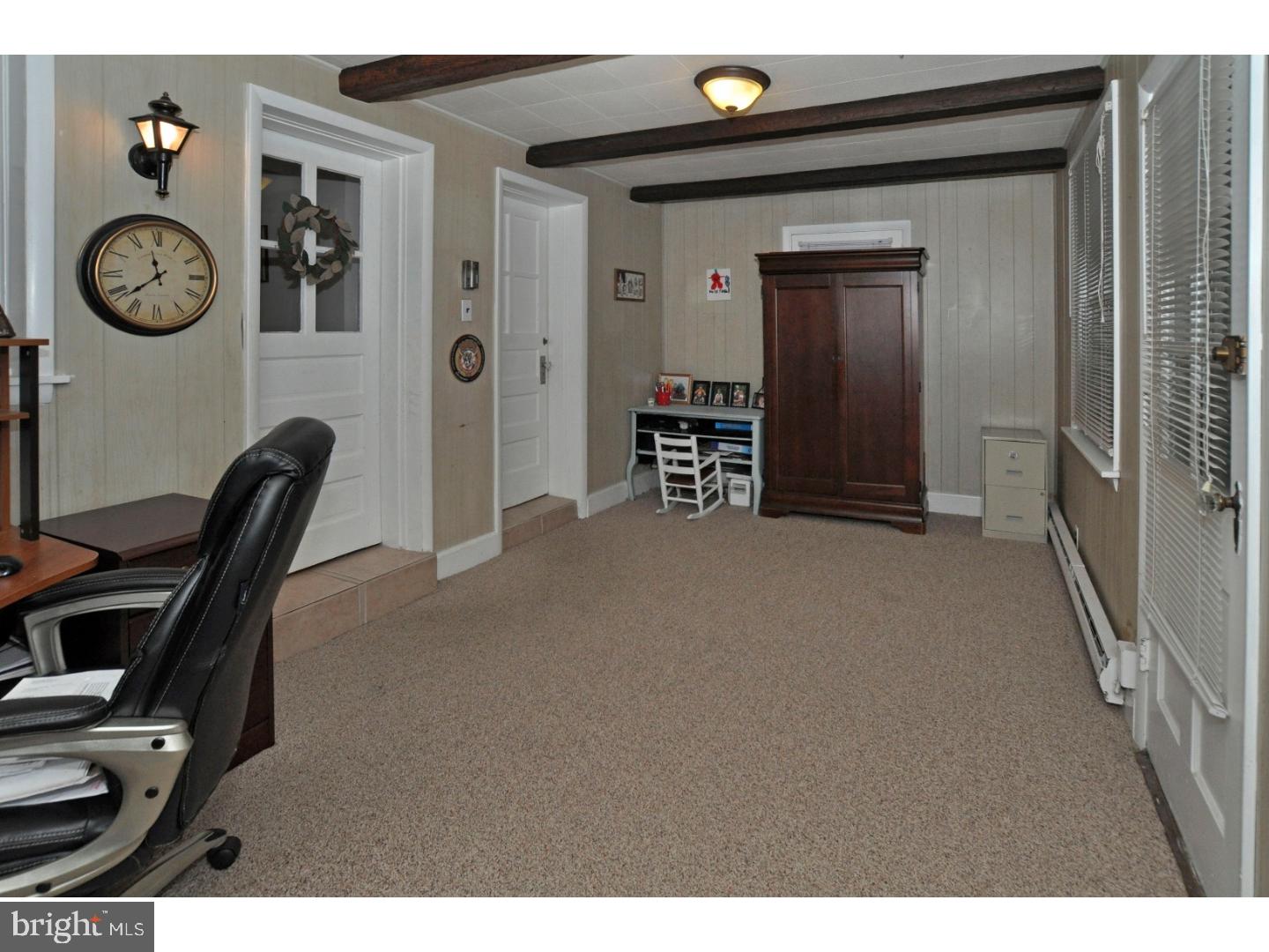 624 Lindley Road Glenside, PA 19038 - Photo 14 of 25 Family Room