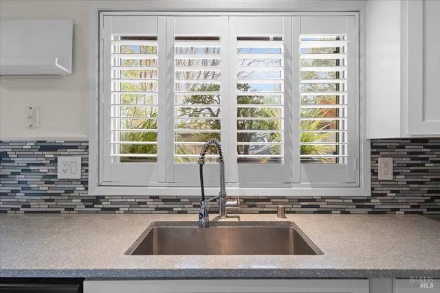 $389,000 | 1003 Golf Course Drive, Rohnert Park, CA 94928