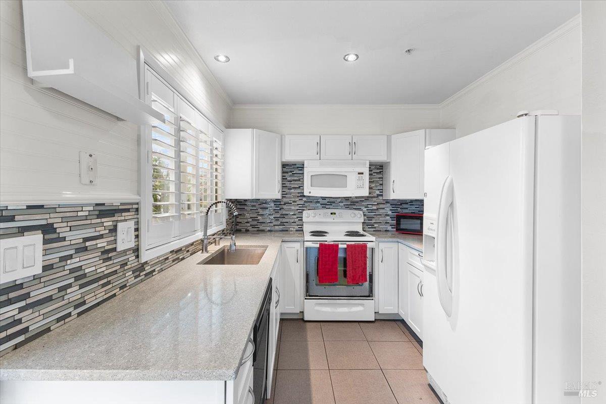 1003 Golf Course Drive Rohnert Park, CA 94928 - Photo 10 of 28