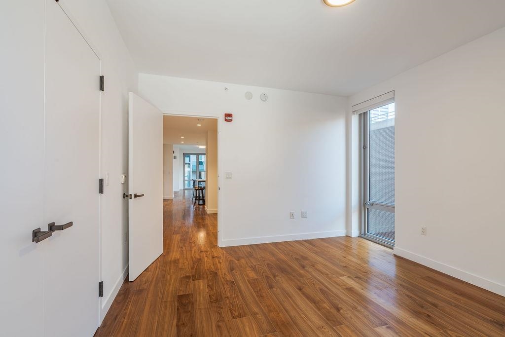 2 Shore Lane, Unit 412 Jersey City, NJ 07310 - Photo 13 of 42