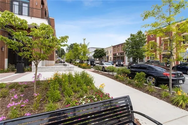 $455,000 | 6604 Windbrook Way, Flowery Branch, GA 30542