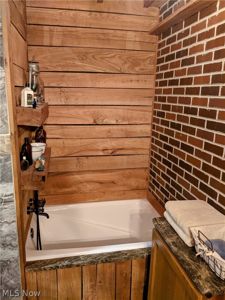 126 Jackson Road Creston, OH 44217 - Photo 17 of 32