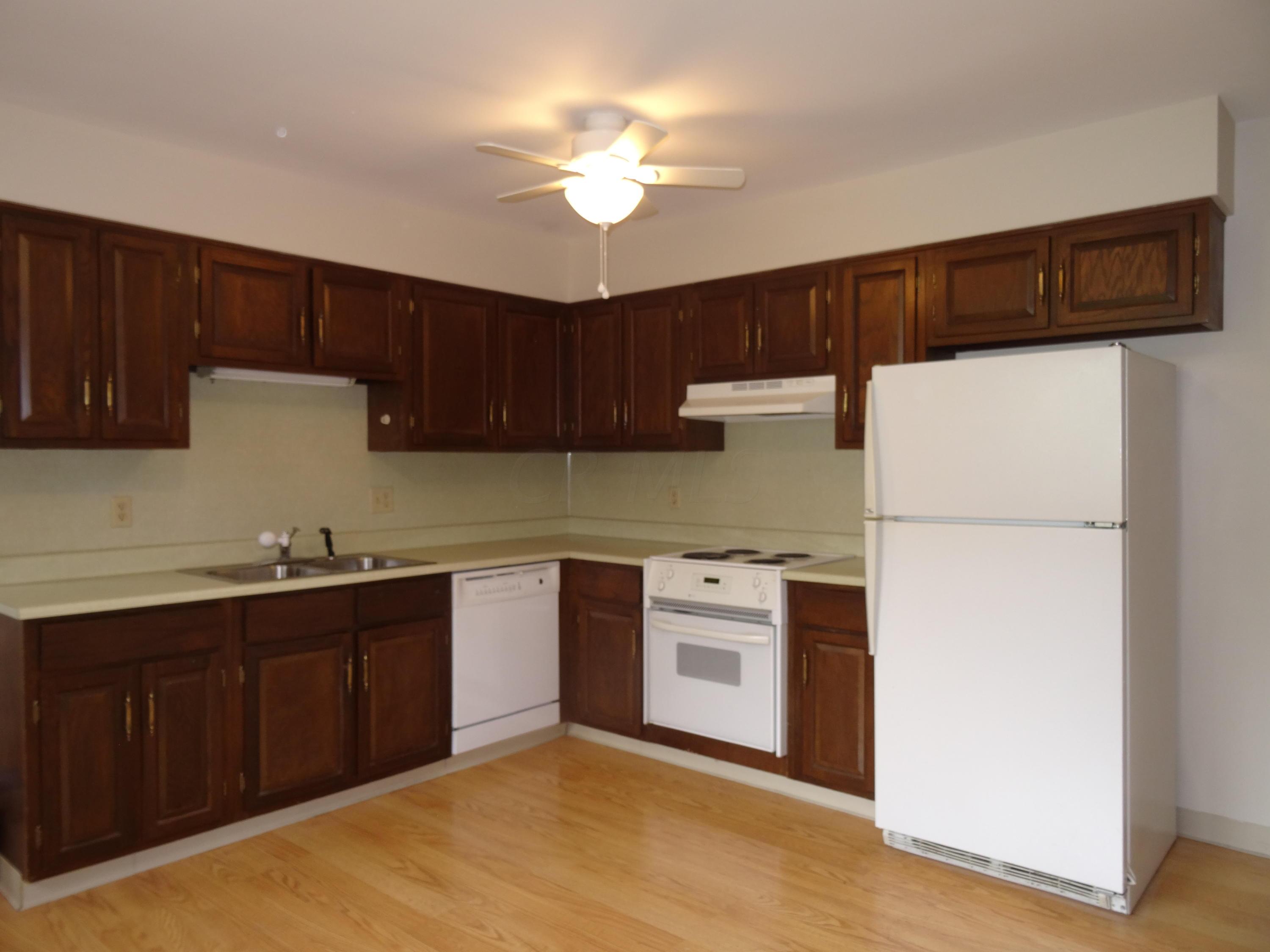 4979 Godown Road Columbus, OH 43220 - Photo 5 of 14