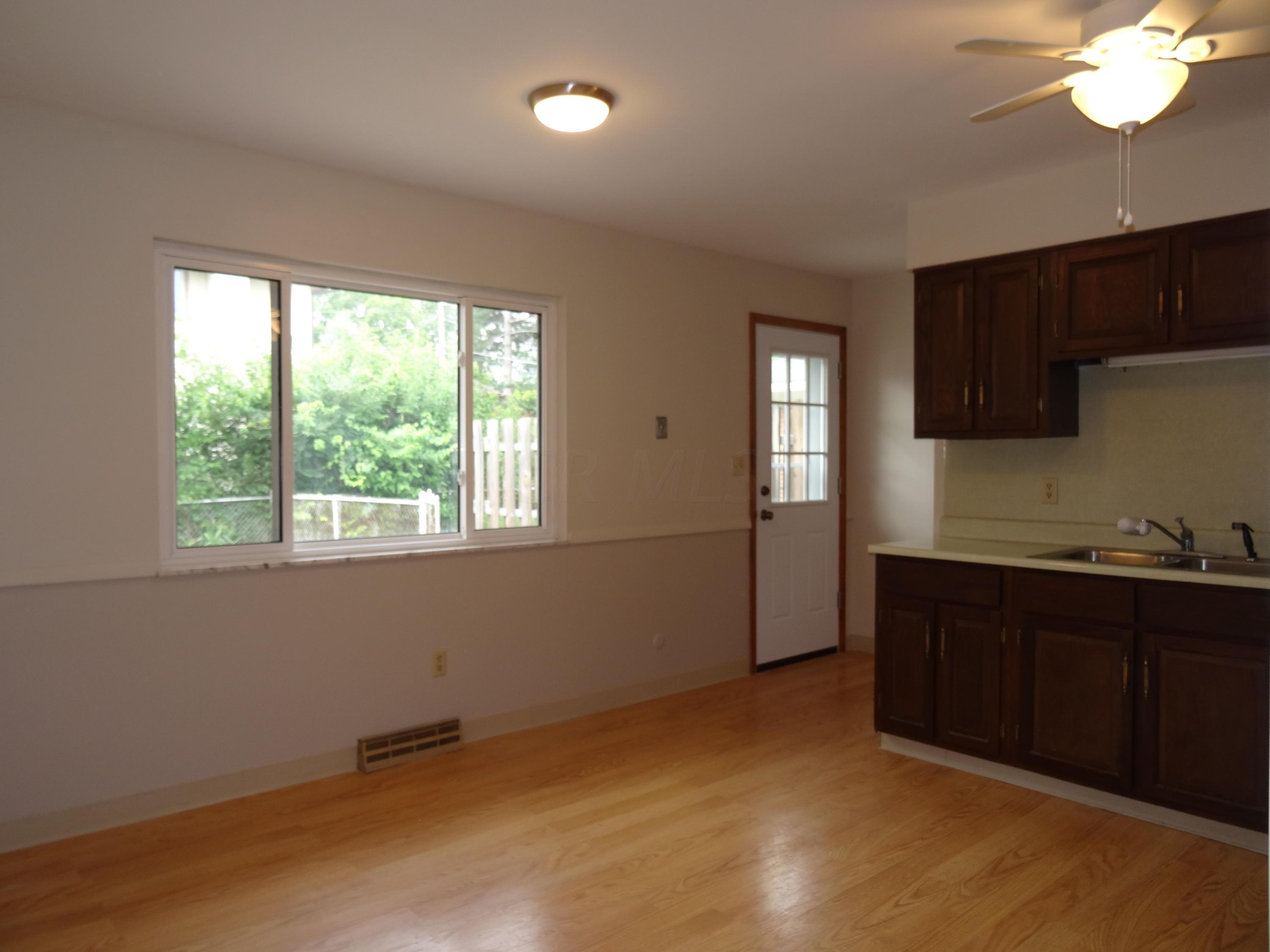4979 Godown Road Columbus, OH 43220 - Photo 6 of 14