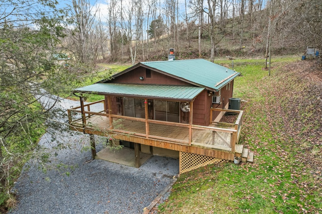 7463 Bobwhite Road Meadowview, VA 24361 - Photo 28 of 43 Gallery Image 28