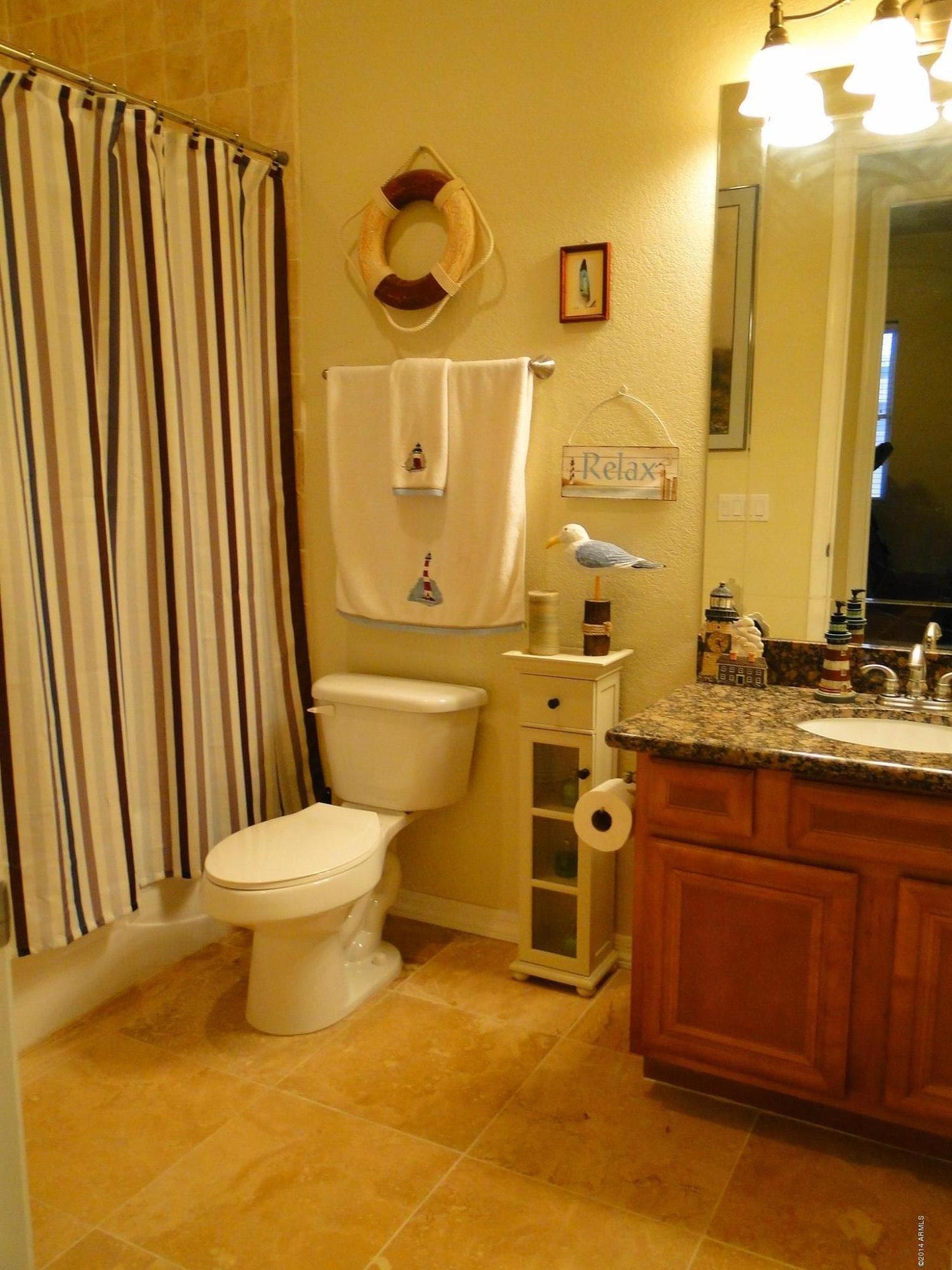 933 North Roadrunner Road Apache Junction, AZ 85119 - Photo 3 of 60 Hall Bath