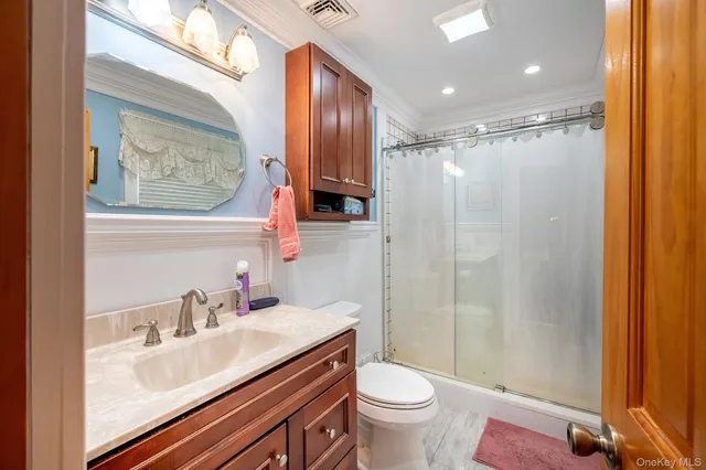 $649,999 | 1 Four Winds Drive, Poughkeepsie, NY 12603