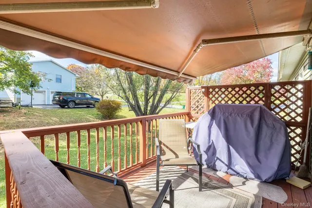 $649,999 | 1 Four Winds Drive, Poughkeepsie, NY 12603