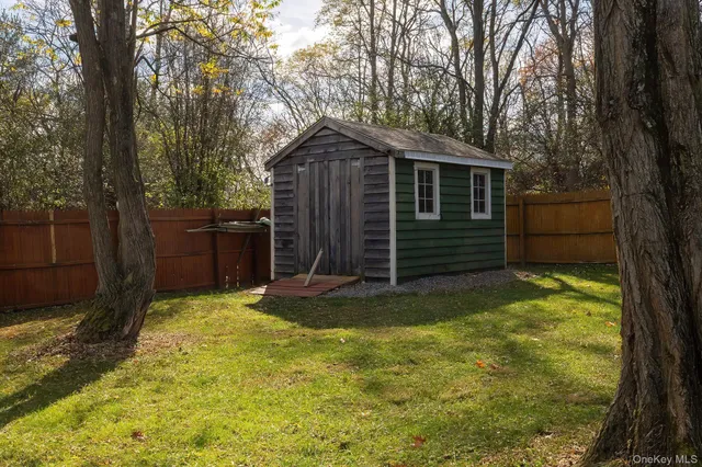 $649,999 | 1 Four Winds Drive, Poughkeepsie, NY 12603