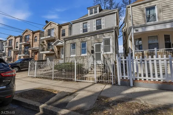 $3,800 | 77 South Munn Avenue, Newark, NJ 07106