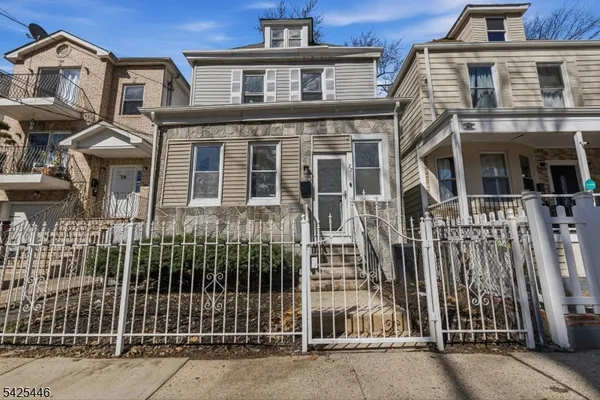 $3,800 | 77 South Munn Avenue, Newark, NJ 07106