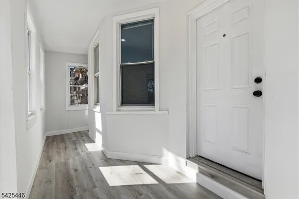 $3,800 | 77 South Munn Avenue, Newark, NJ 07106