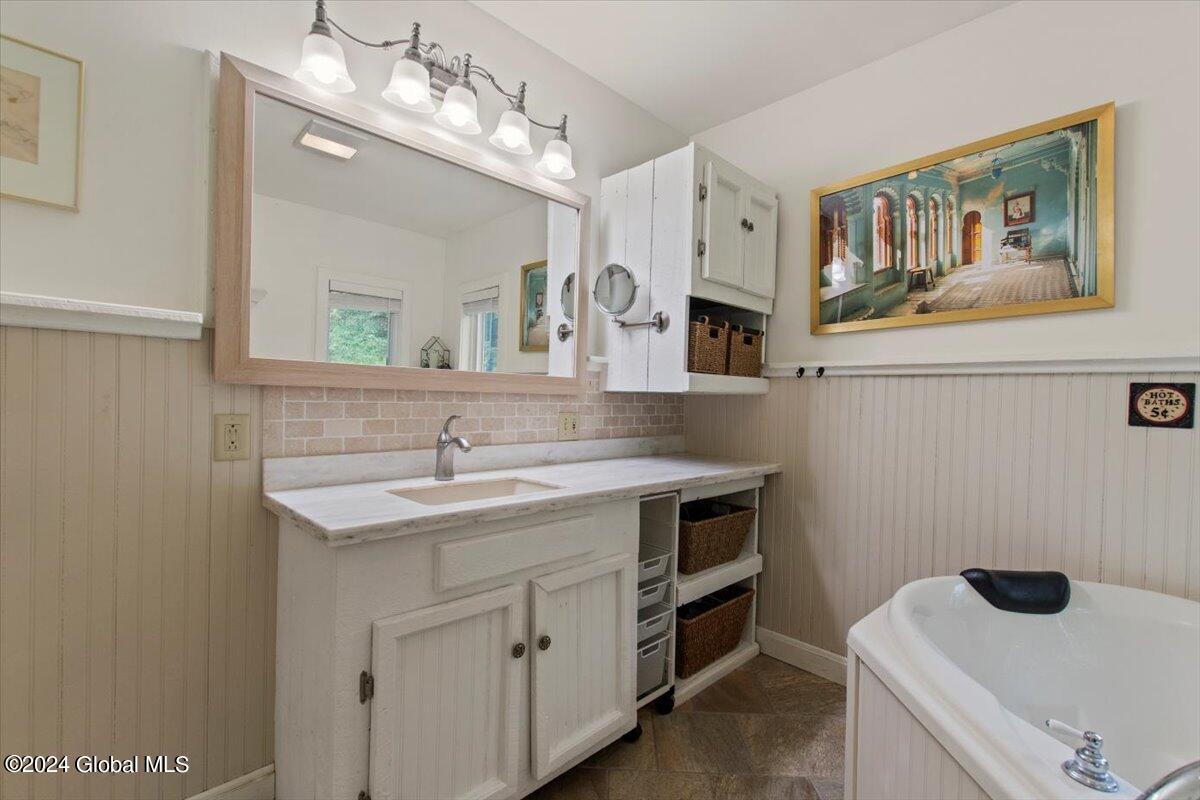 47 Cobble Hill Road Hoosick, NY 12057 - Photo 18 of 35 23-HMS_8676