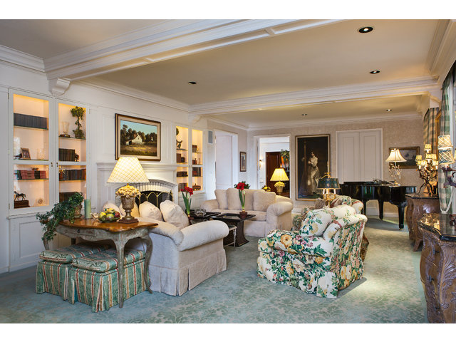 279 Park Lane Atherton, CA 94027 - Photo 15 of 25 a living room with furniture and a potted plant