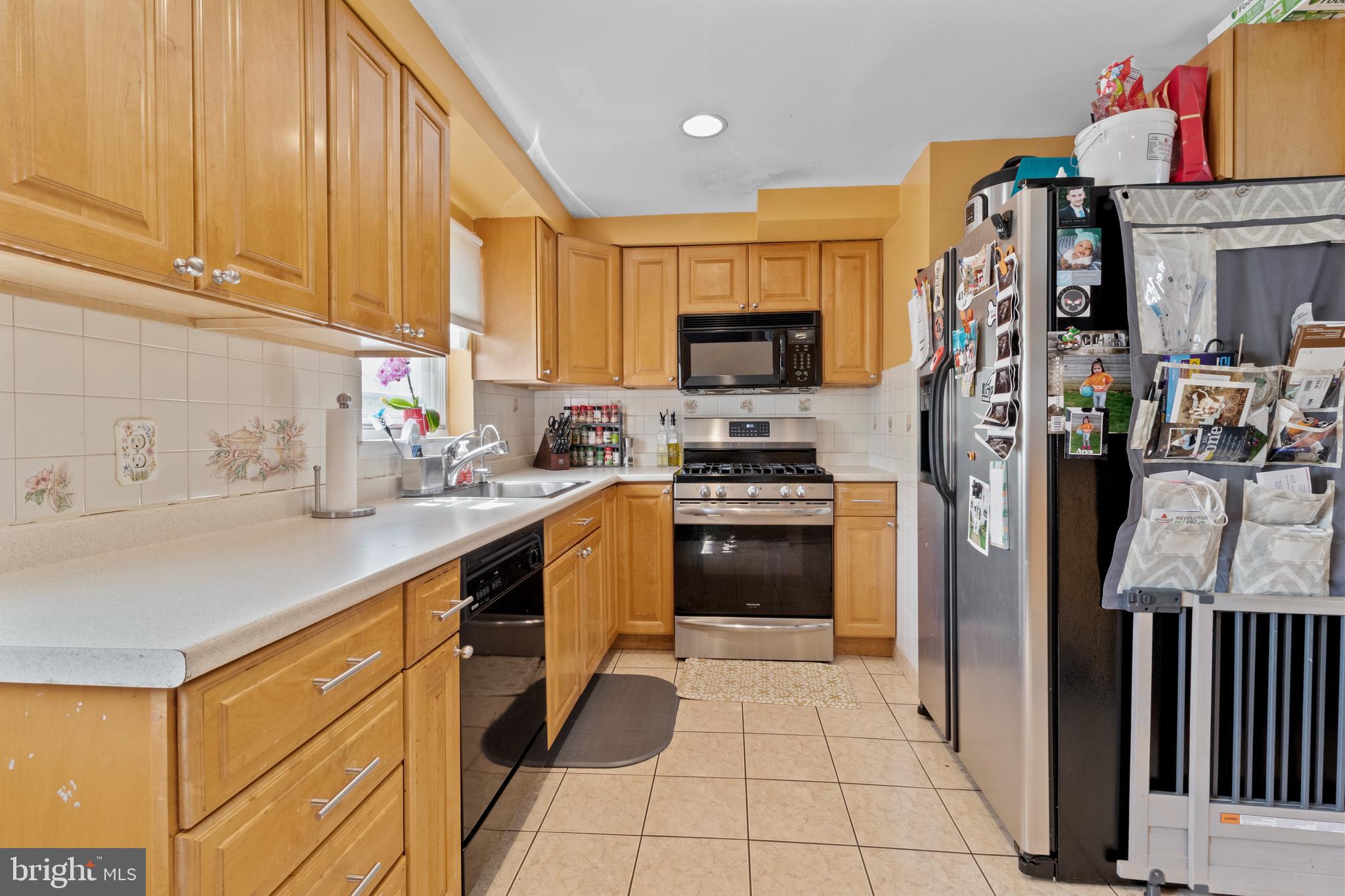 2748 Welsh Road Philadelphia, PA 19152 - Photo 8 of 28 Gallery Image 8