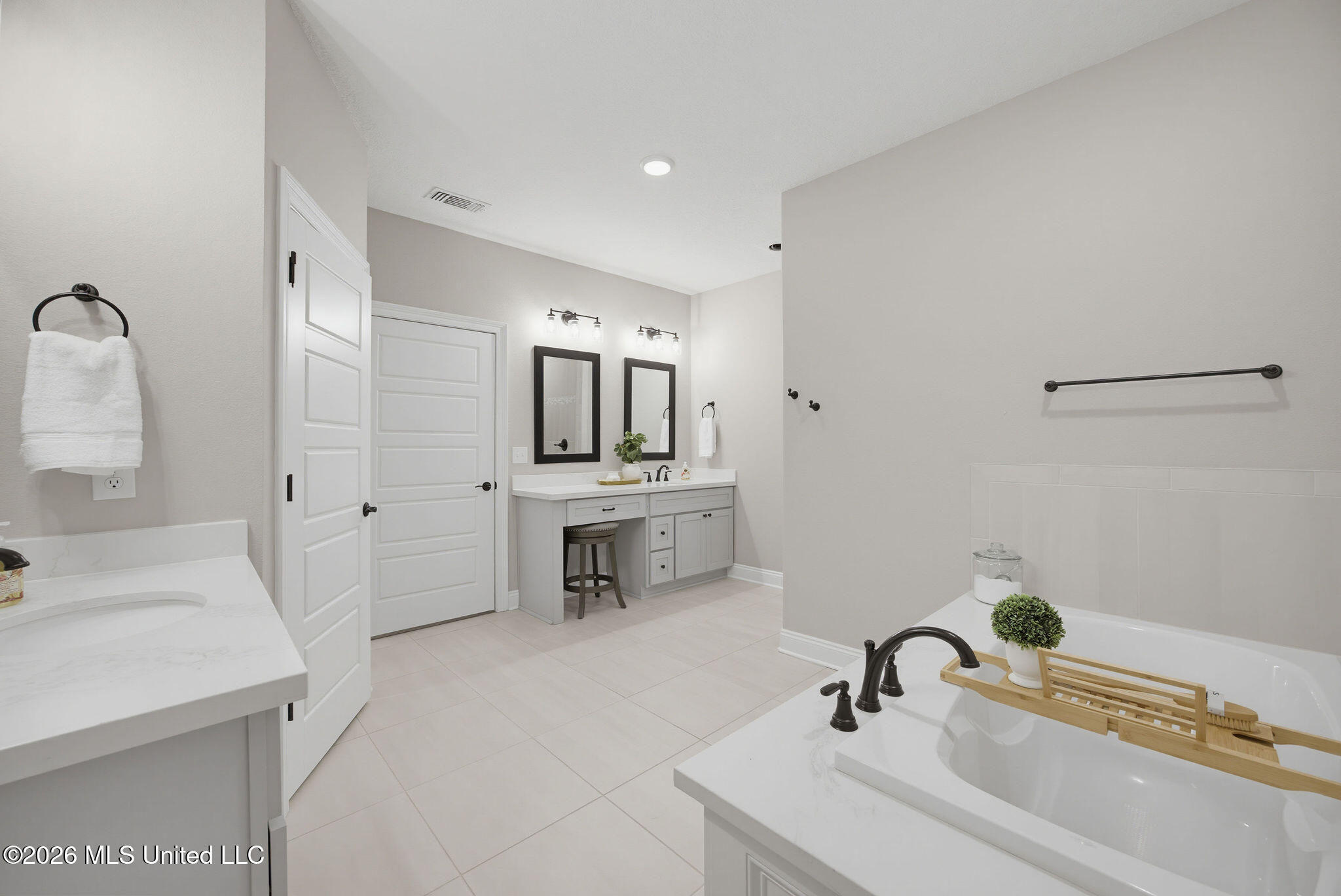 13104 John Lee Road Biloxi, MS 39532 - Photo 28 of 46 2R7A0124