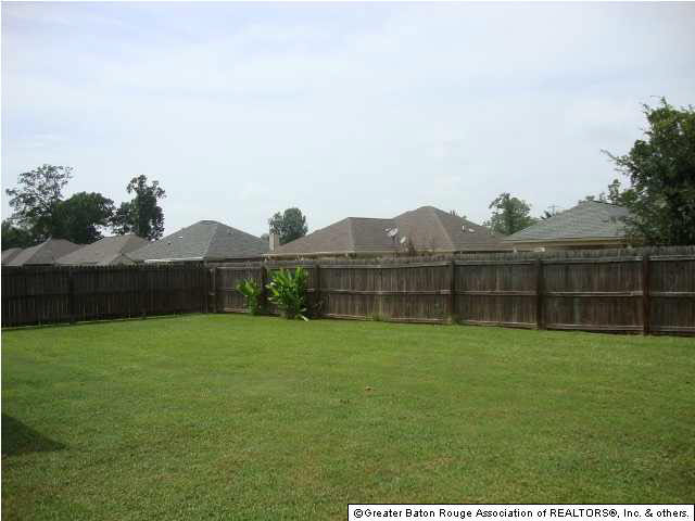 5401 Rue Nicole Baker, LA 70714 - Photo 4 of 7 Gallery Image 4