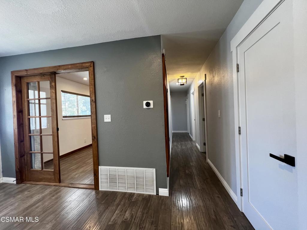 604 Hudspeth Street Simi Valley, CA 93065 - Photo 14 of 31