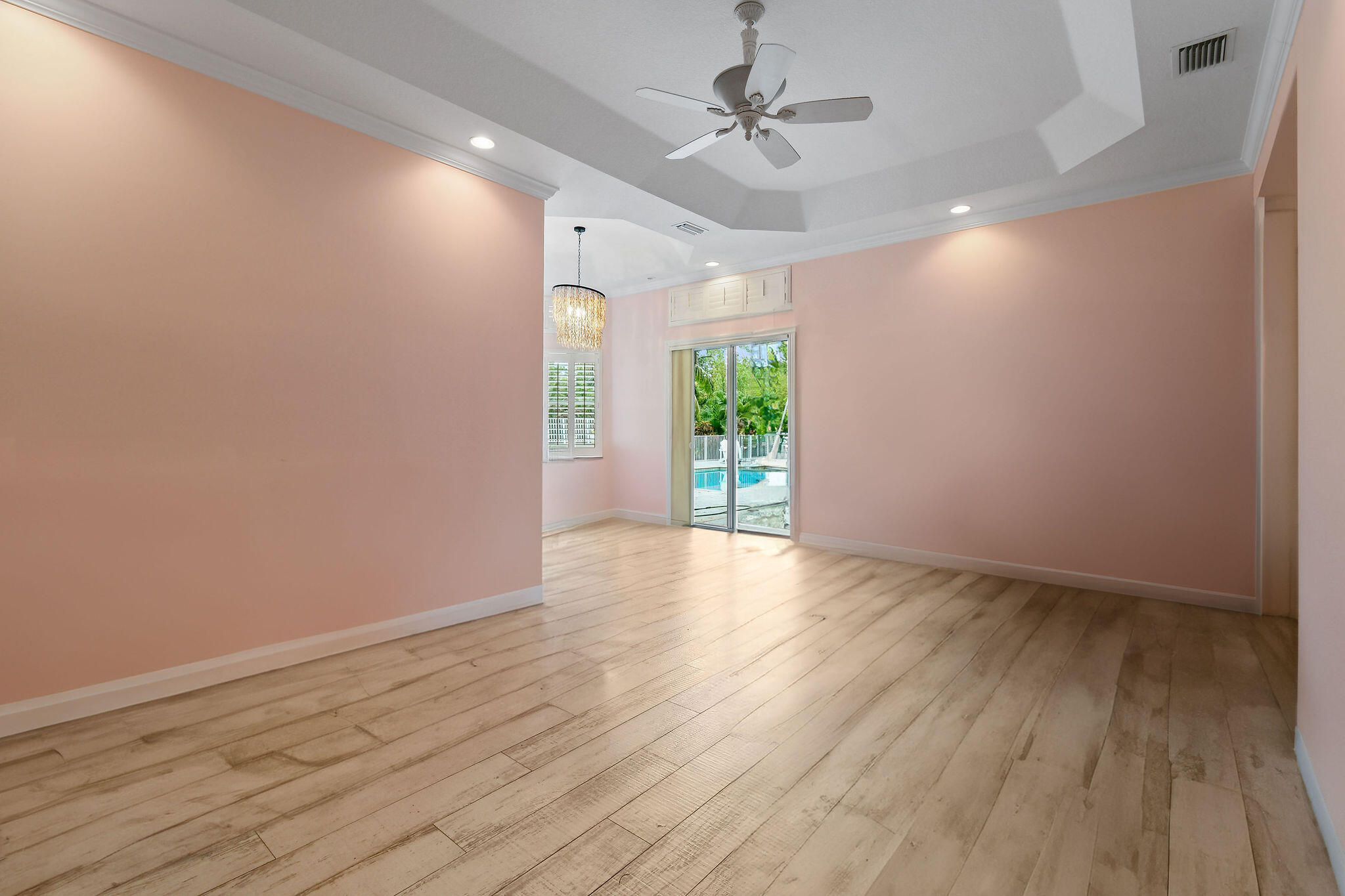 18940 Southeast Castle Road Jupiter, FL 33458 - Photo 11 of 25 Primary