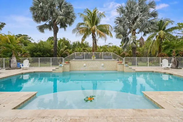 $3,300,000 | 18940 Southeast Castle Road, Jupiter, FL 33458