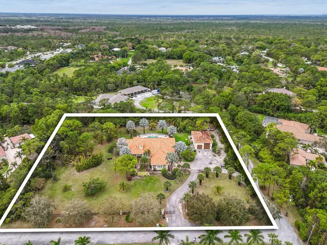 $3,300,000 | 18940 Southeast Castle Road, Jupiter, FL 33458