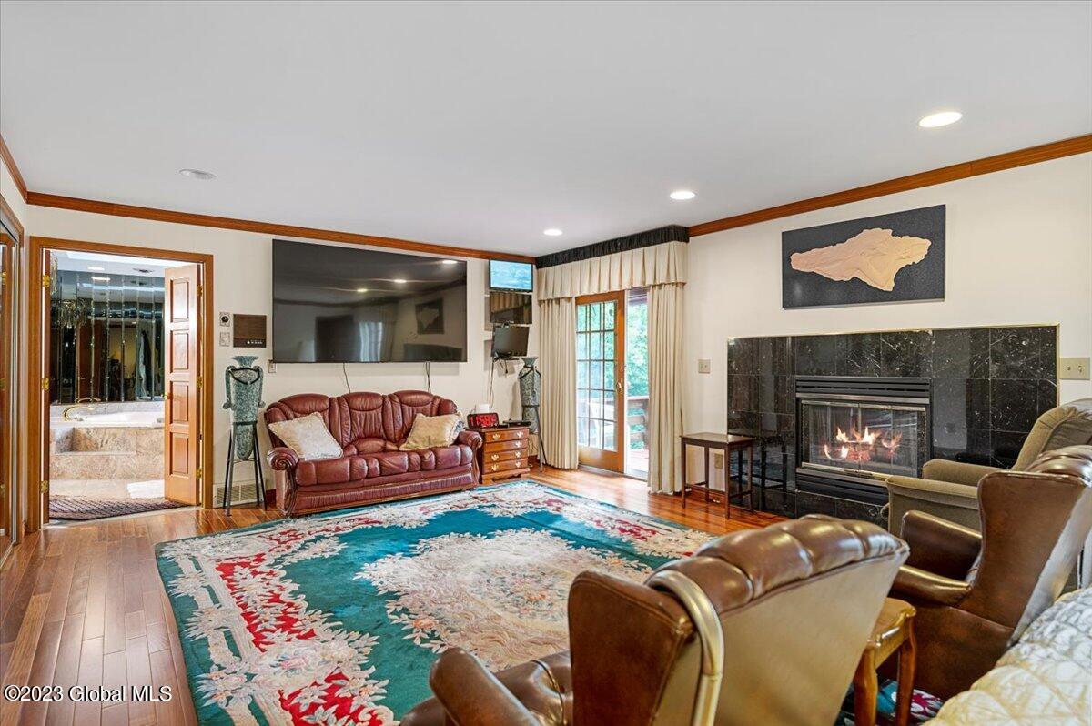 20 Nott Road Rexford, NY 12148 - Photo 21 of 48 31-FJD_7336