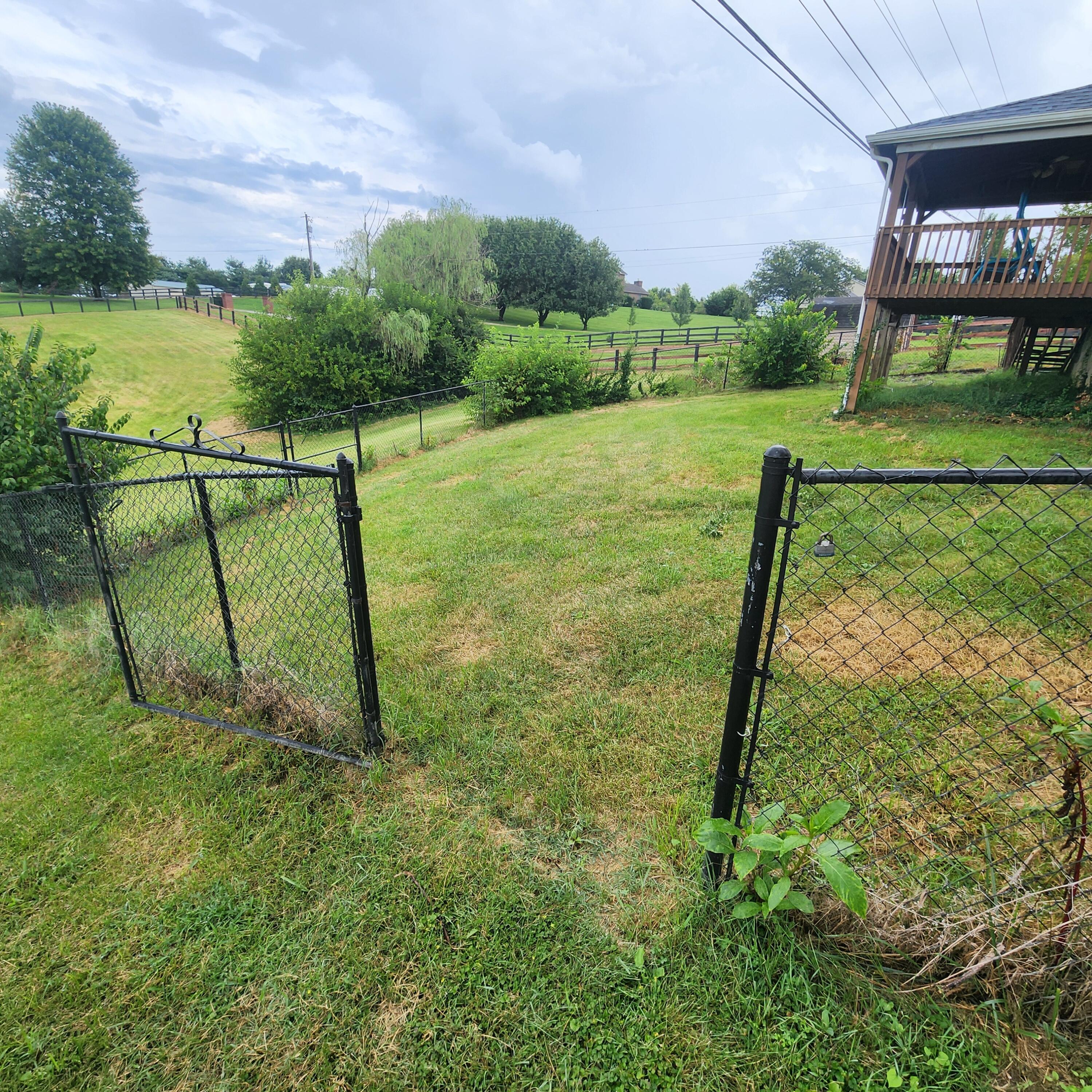 3571 Lexington Road Richmond, KY 40475 - Photo 43 of 58 20250805_173108