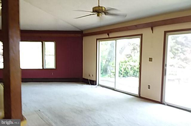 7825 Chestnut Grove Road Frederick, MD 21701 - Photo 11 of 11 Interior (General)