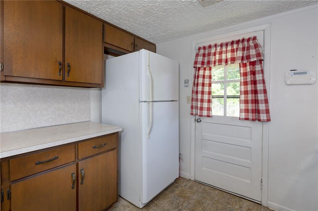 60 Whiterock Road Phenix City, AL 36869 - Photo 8 of 27 Gallery Image 8