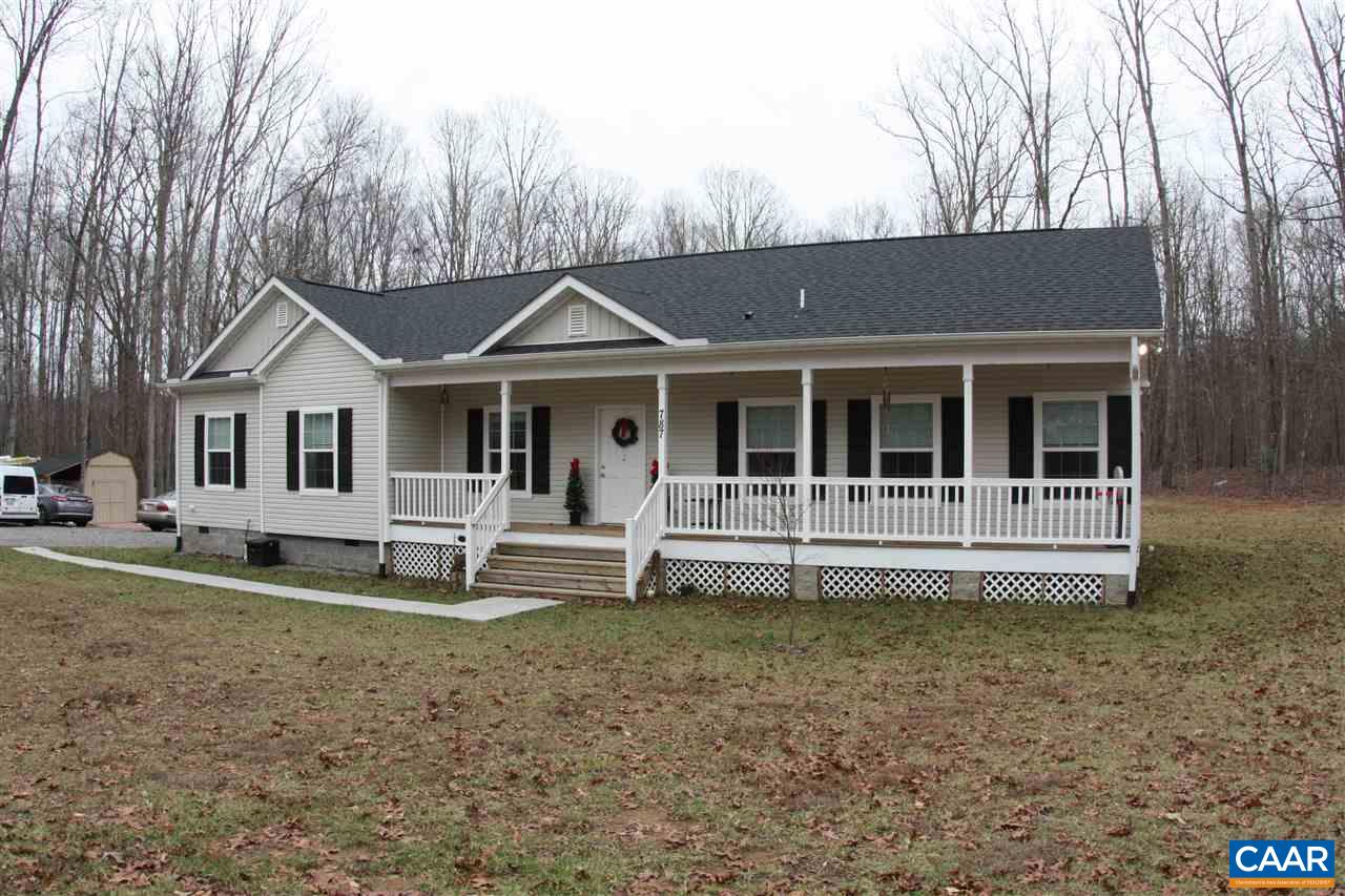 787 Cartersville Road Mineral, VA 23117 - Photo 1 of 28 Gallery Image 1