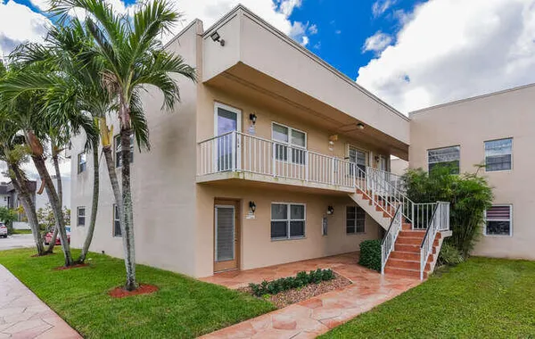 $1,900 | 864 Normandy Trail, Unit 864, Delray Beach, FL 33484