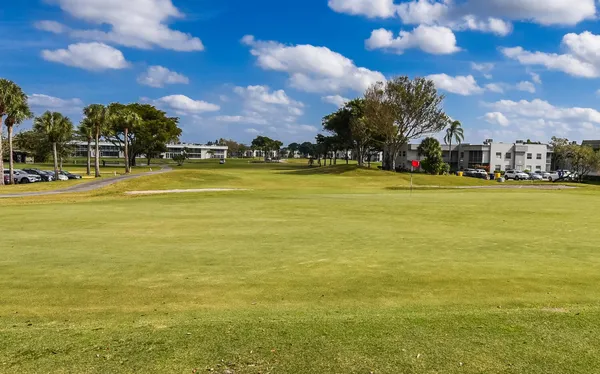 $1,900 | 864 Normandy Trail, Unit 864, Delray Beach, FL 33484